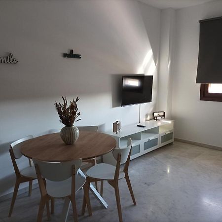 Ijd Apartments 9 Parking Gratis Y Piscina Bormujos Eksteriør billede